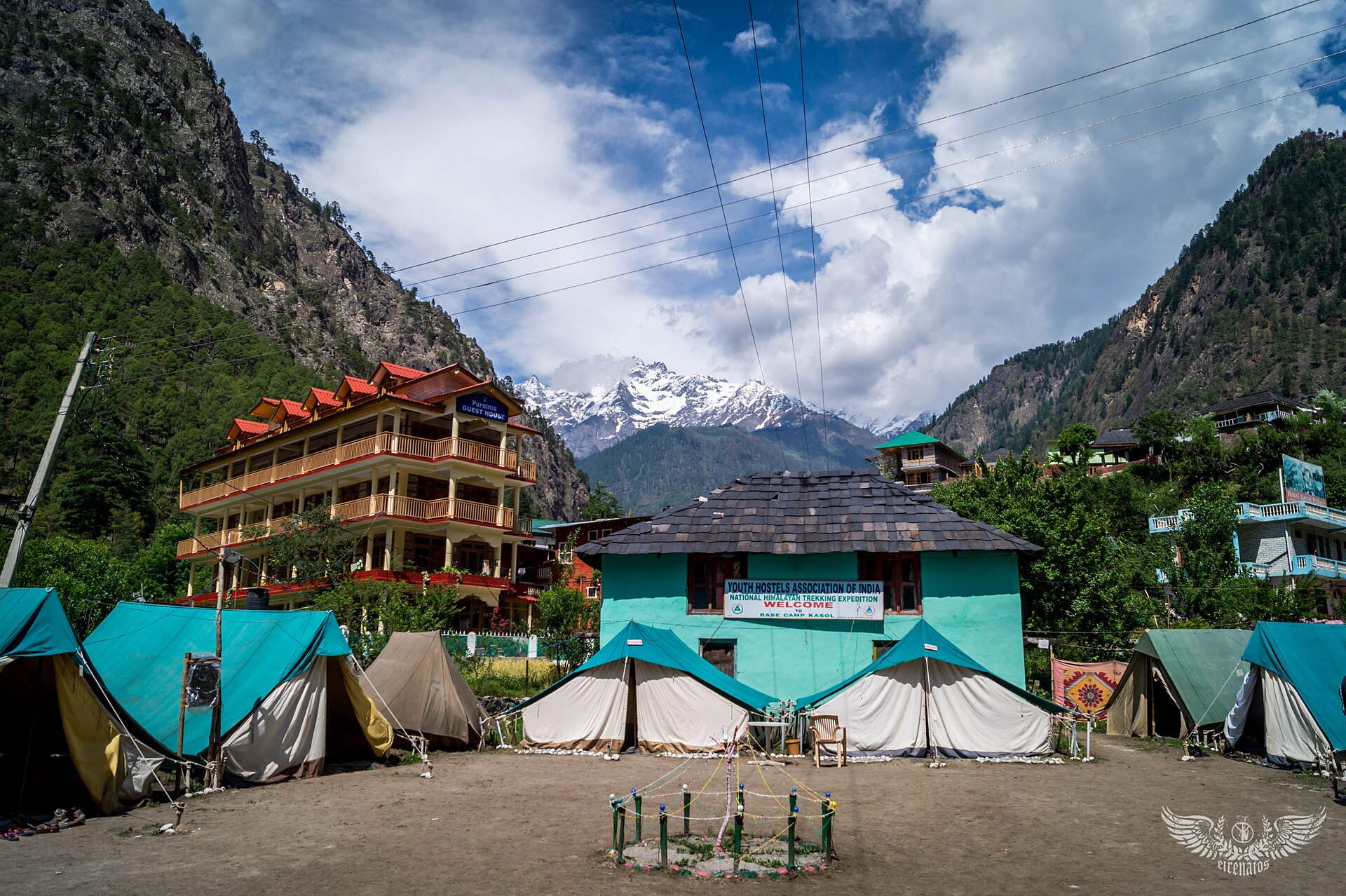 Riverside camps, Kasol