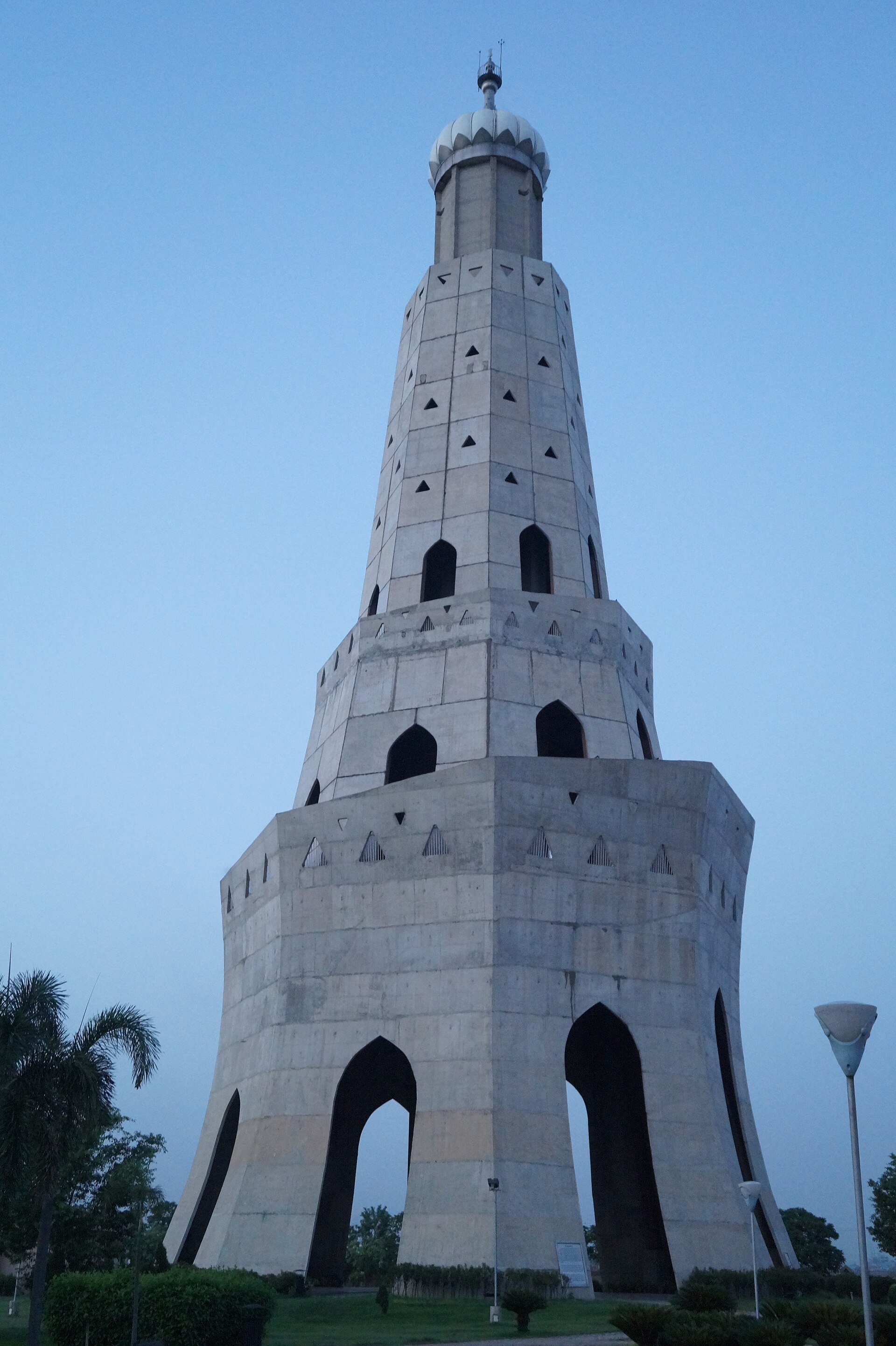 Banda Singh Bahadur Memorial, Mohali — Faridabad to Mohali taxi | EZPZ Cabs