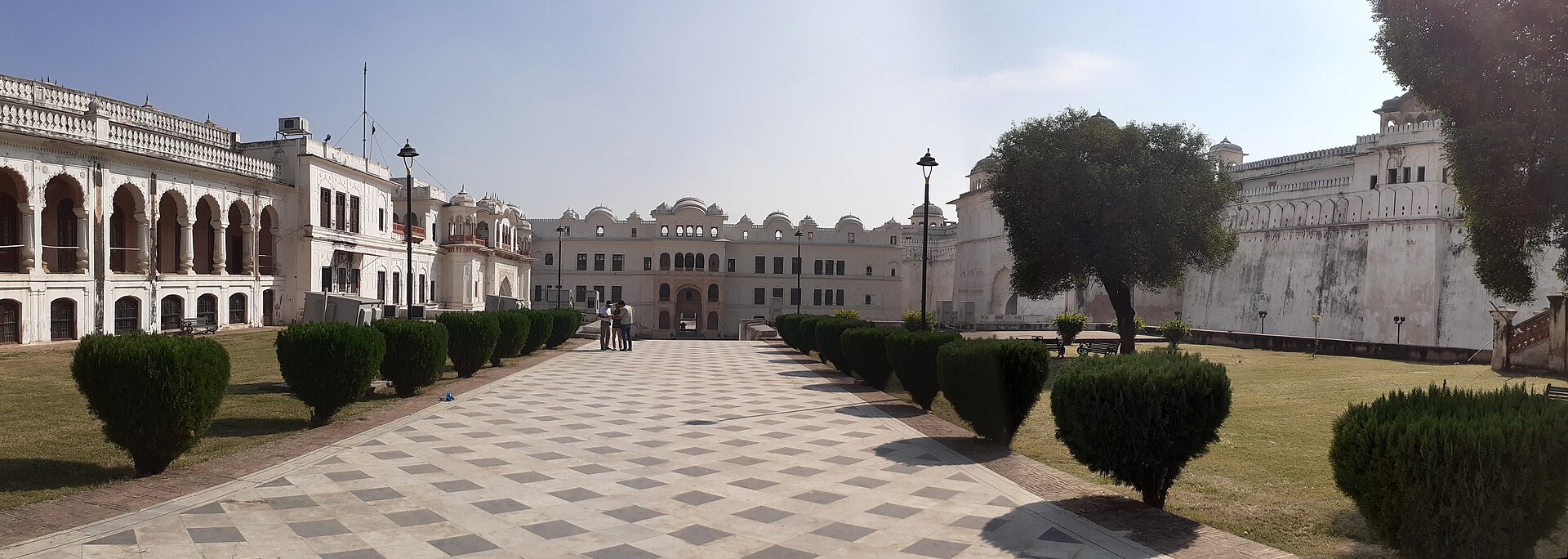 Qila Mubarak, Patiala — Faridabad to Patiala taxi | EZPZ Cabs